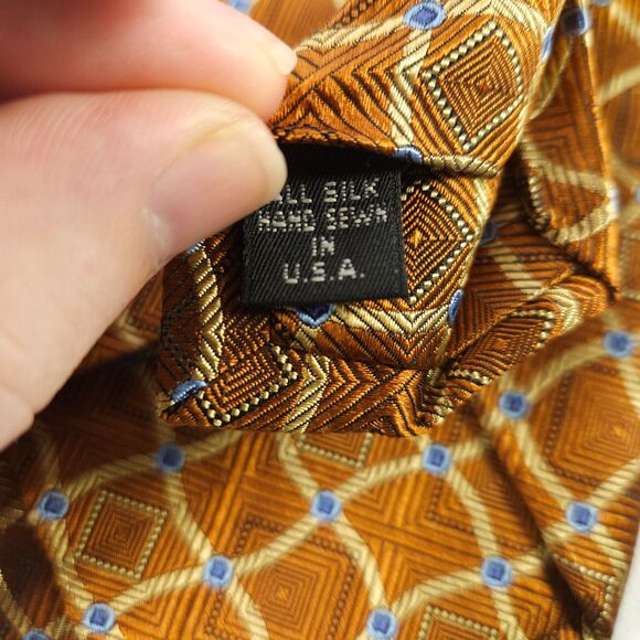 Jos A Bank Corporate & Signature Collection Silk Ties Made in the USA - Picture 6 of 11